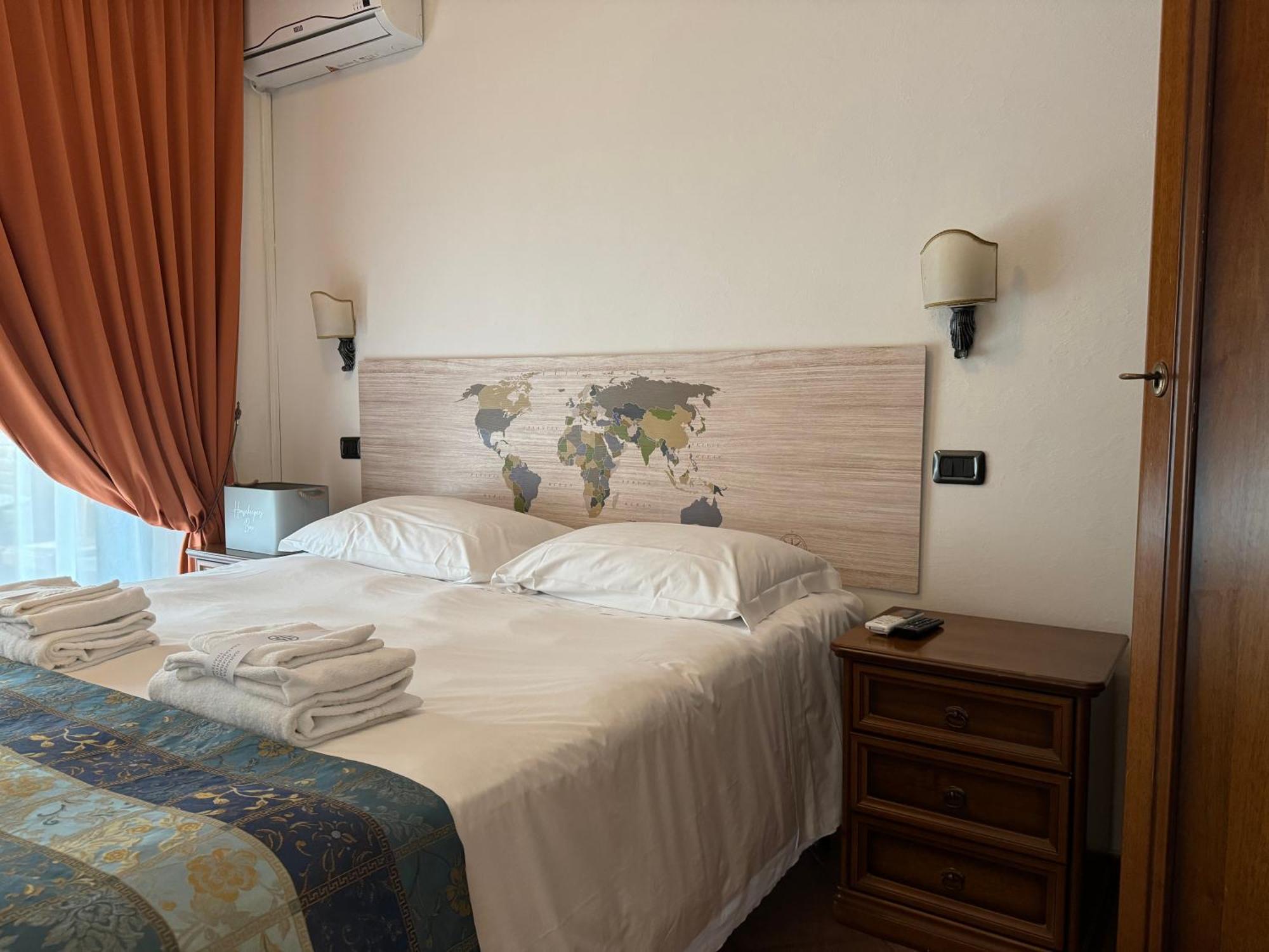 Euro House Inn Airport Φιουμιτσίνο Εξωτερικό φωτογραφία