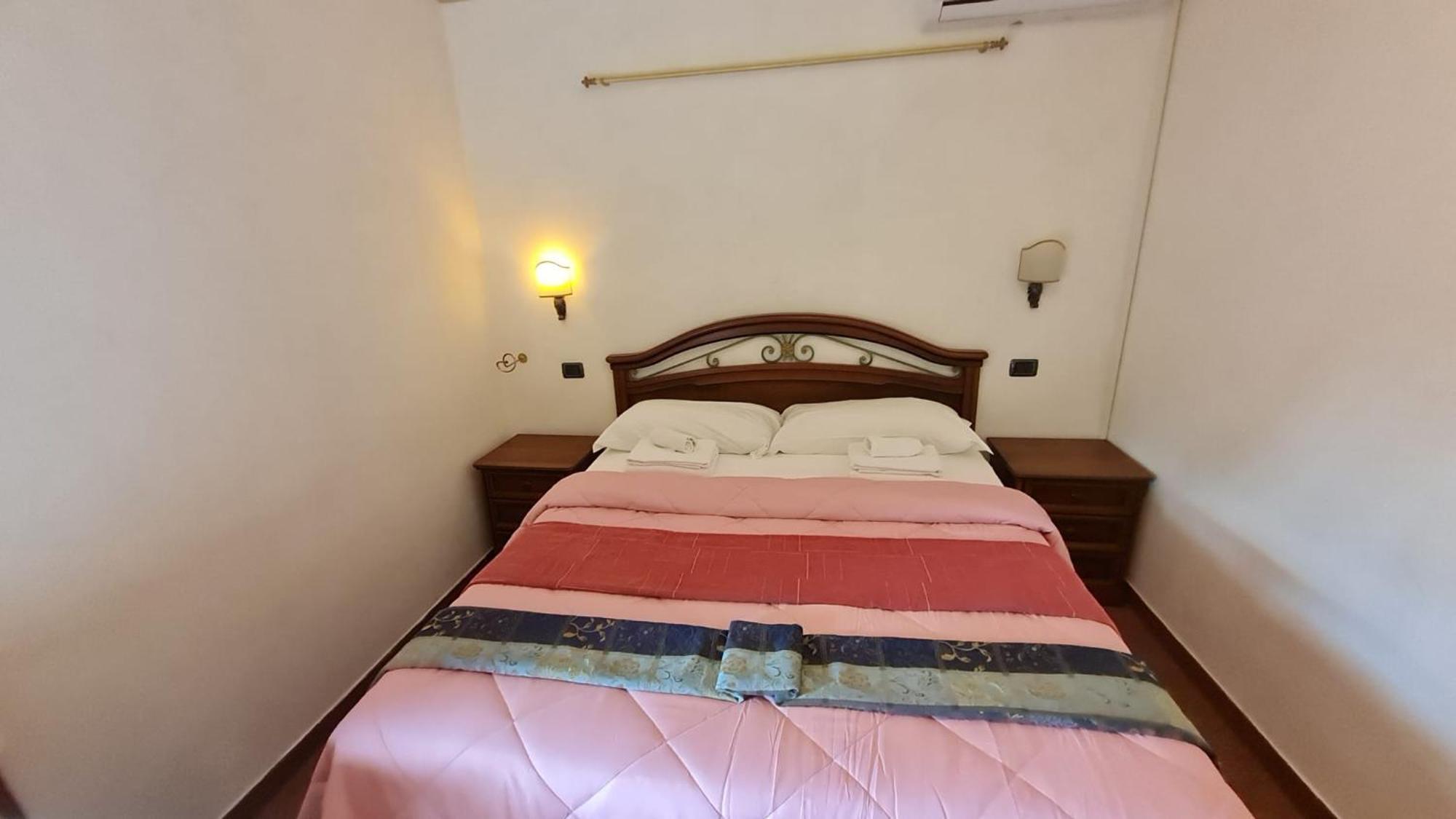 Euro House Inn Airport Φιουμιτσίνο Εξωτερικό φωτογραφία