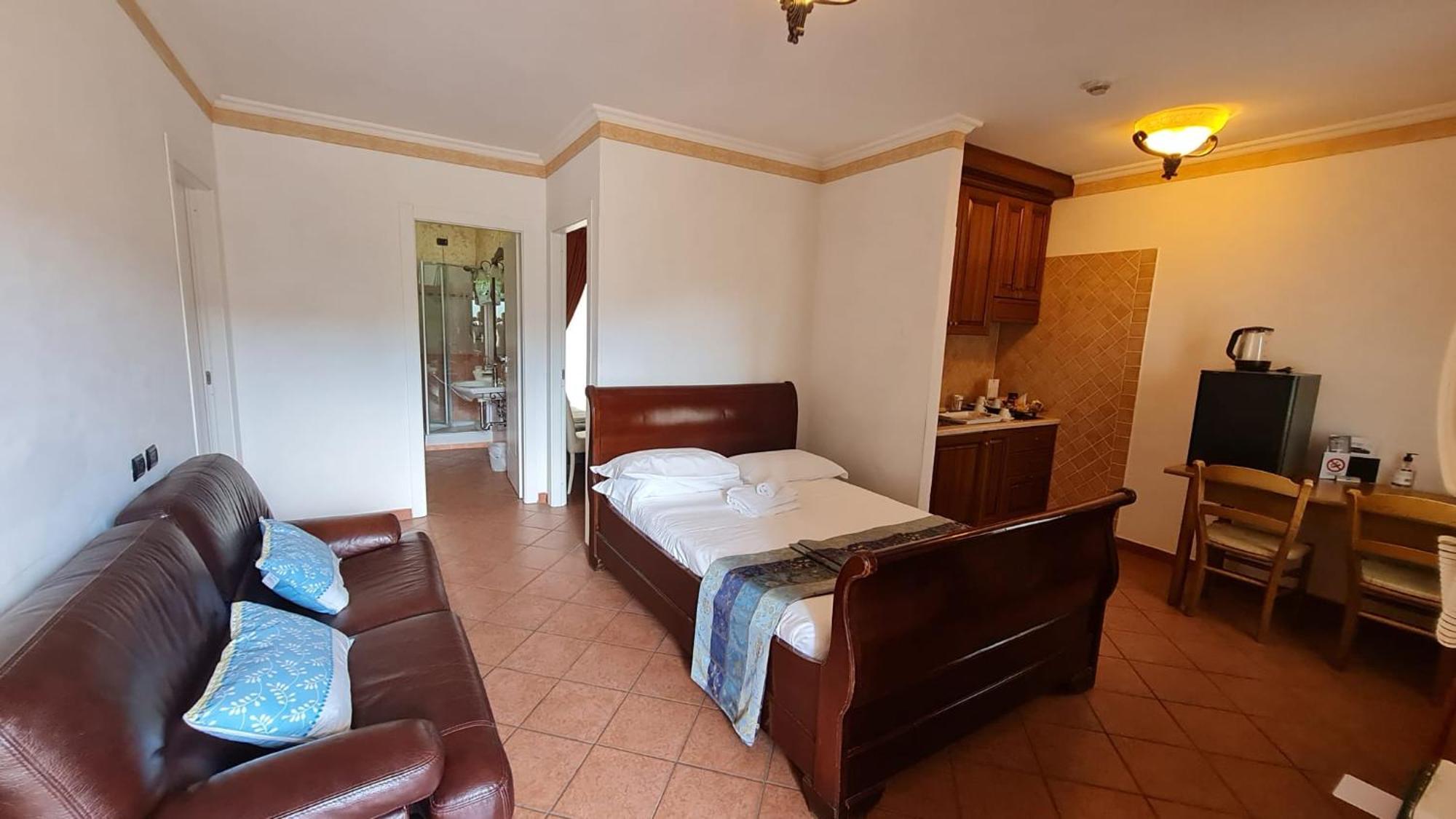 Euro House Inn Airport Φιουμιτσίνο Εξωτερικό φωτογραφία