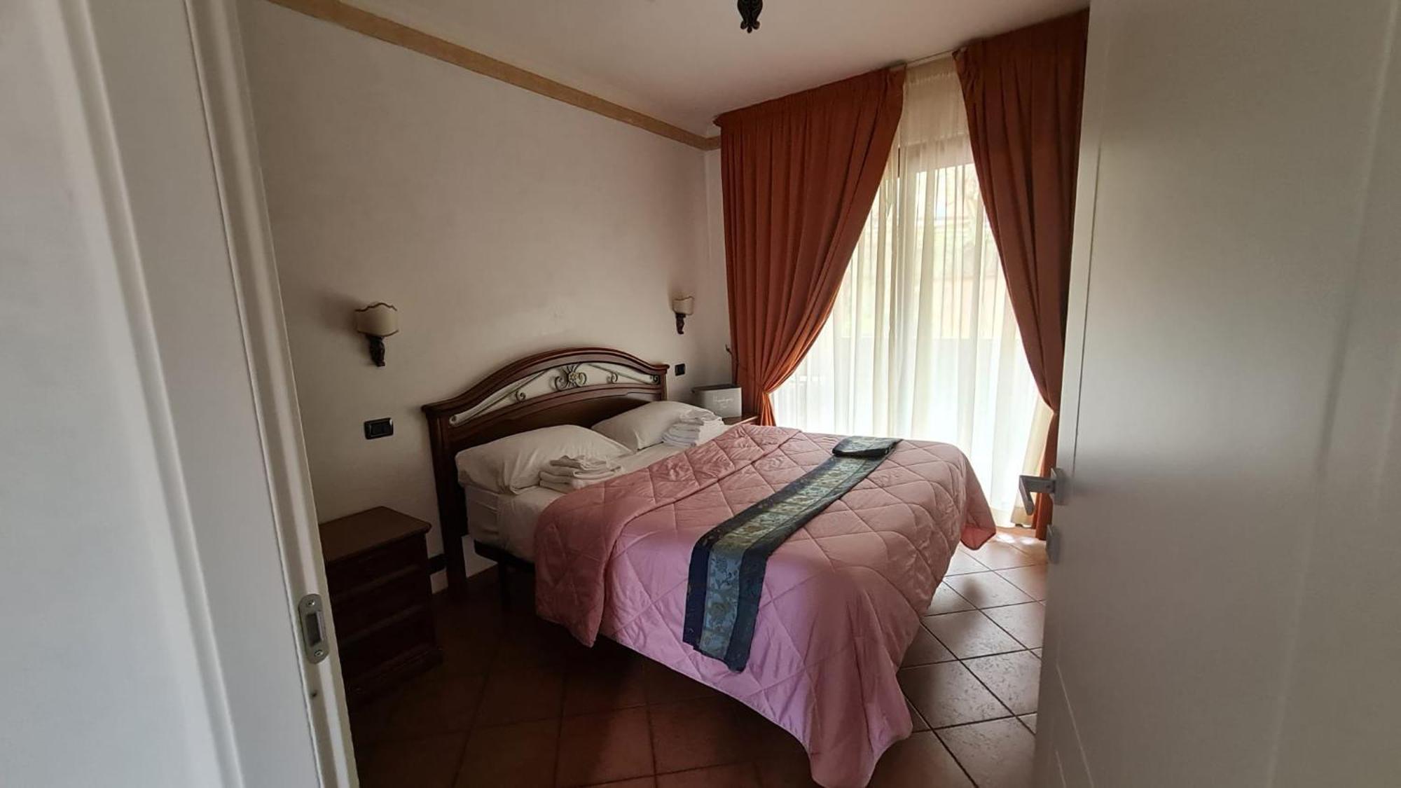 Euro House Inn Airport Φιουμιτσίνο Εξωτερικό φωτογραφία