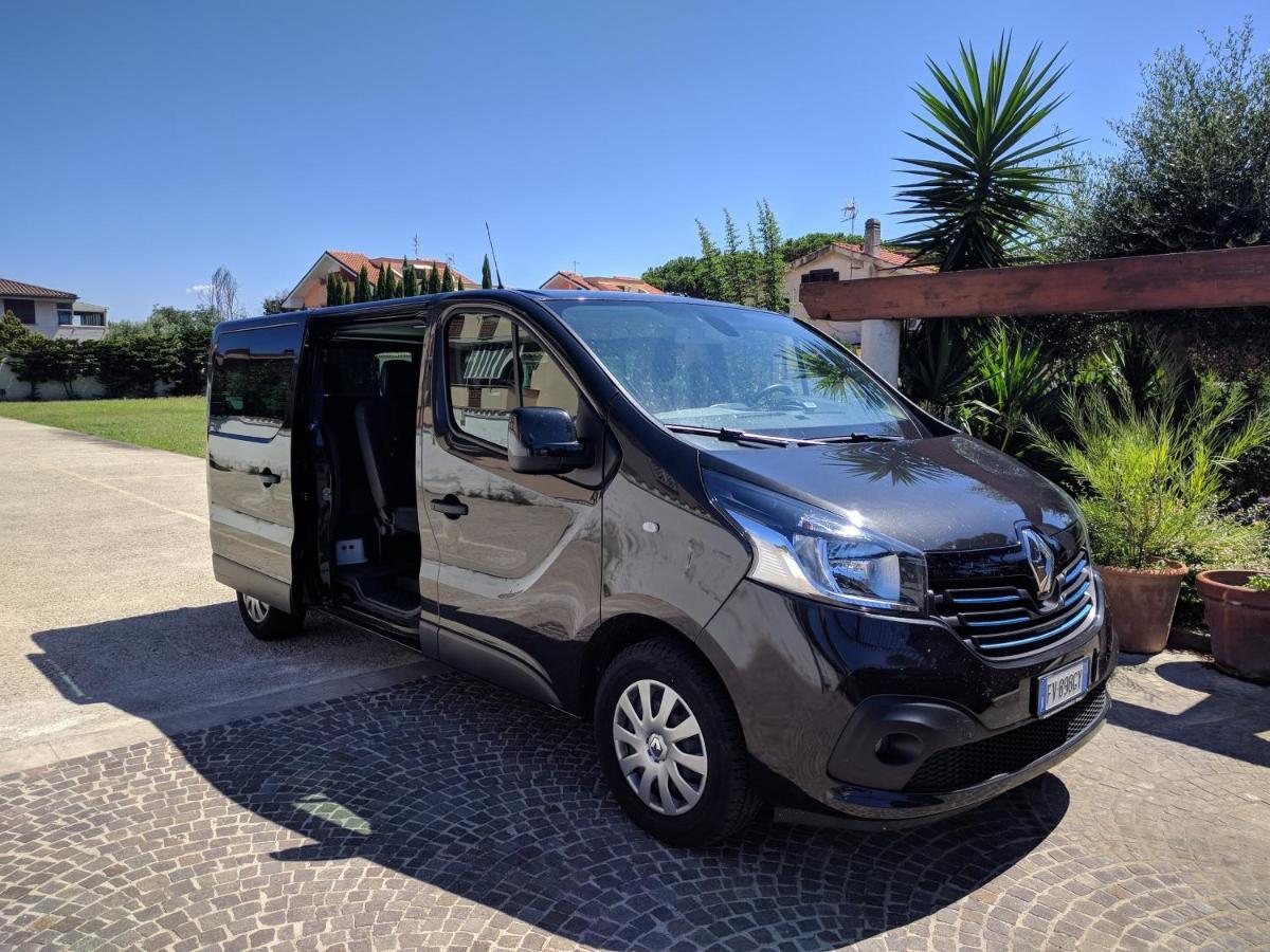 Euro House Inn Airport Φιουμιτσίνο Εξωτερικό φωτογραφία